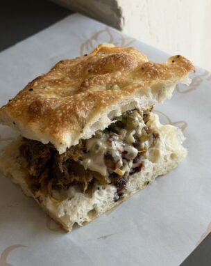 ساندویچ زبون